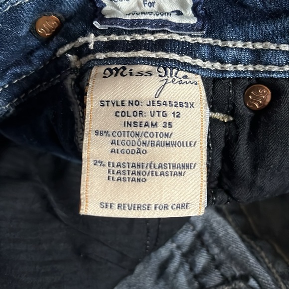 Miss Me jeans, Slightly worn, Few gems missing - Picture 4 of 5